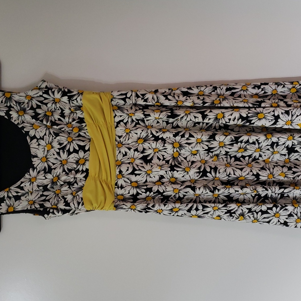 Daisy Print Dress Petite Small